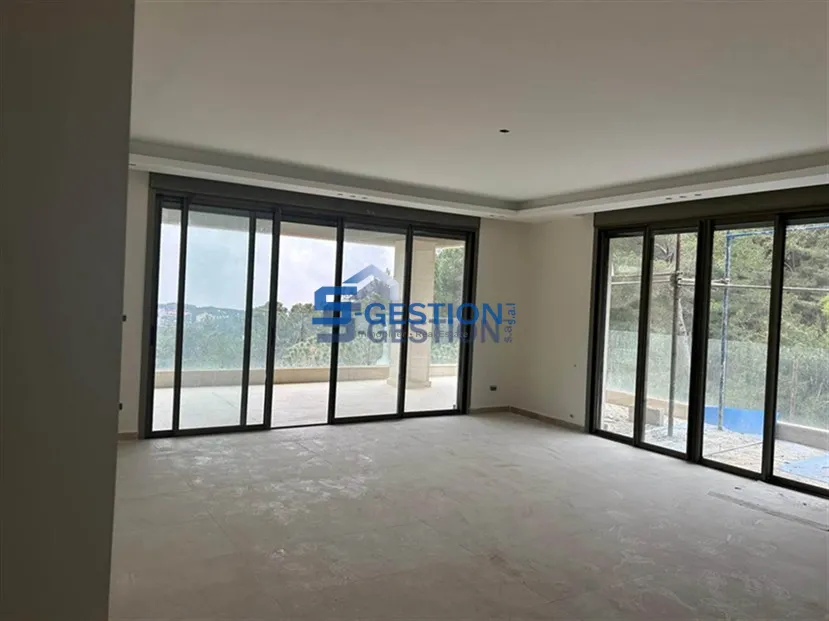 Apartment for Sale in Baabdat