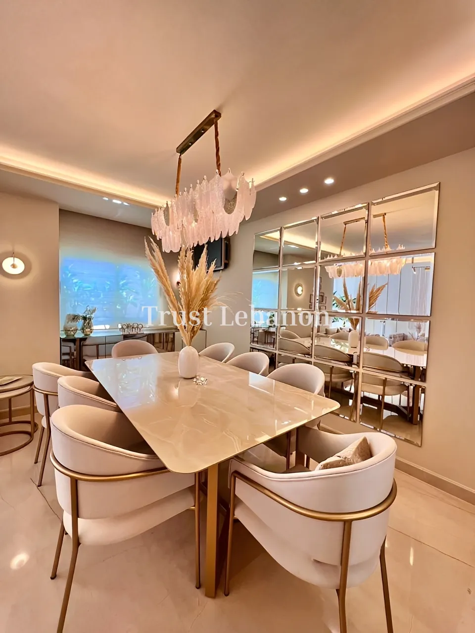 Apartment for sale in Corniche el Mazraa, Beirut, Lebanon - 3 bed, 2 bath