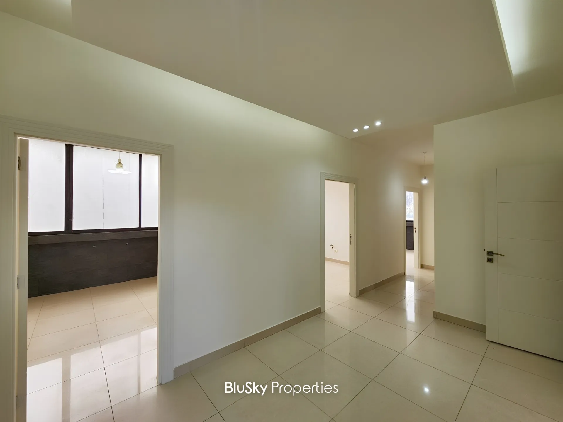 Office for rent in Dekwaneh, lebanon