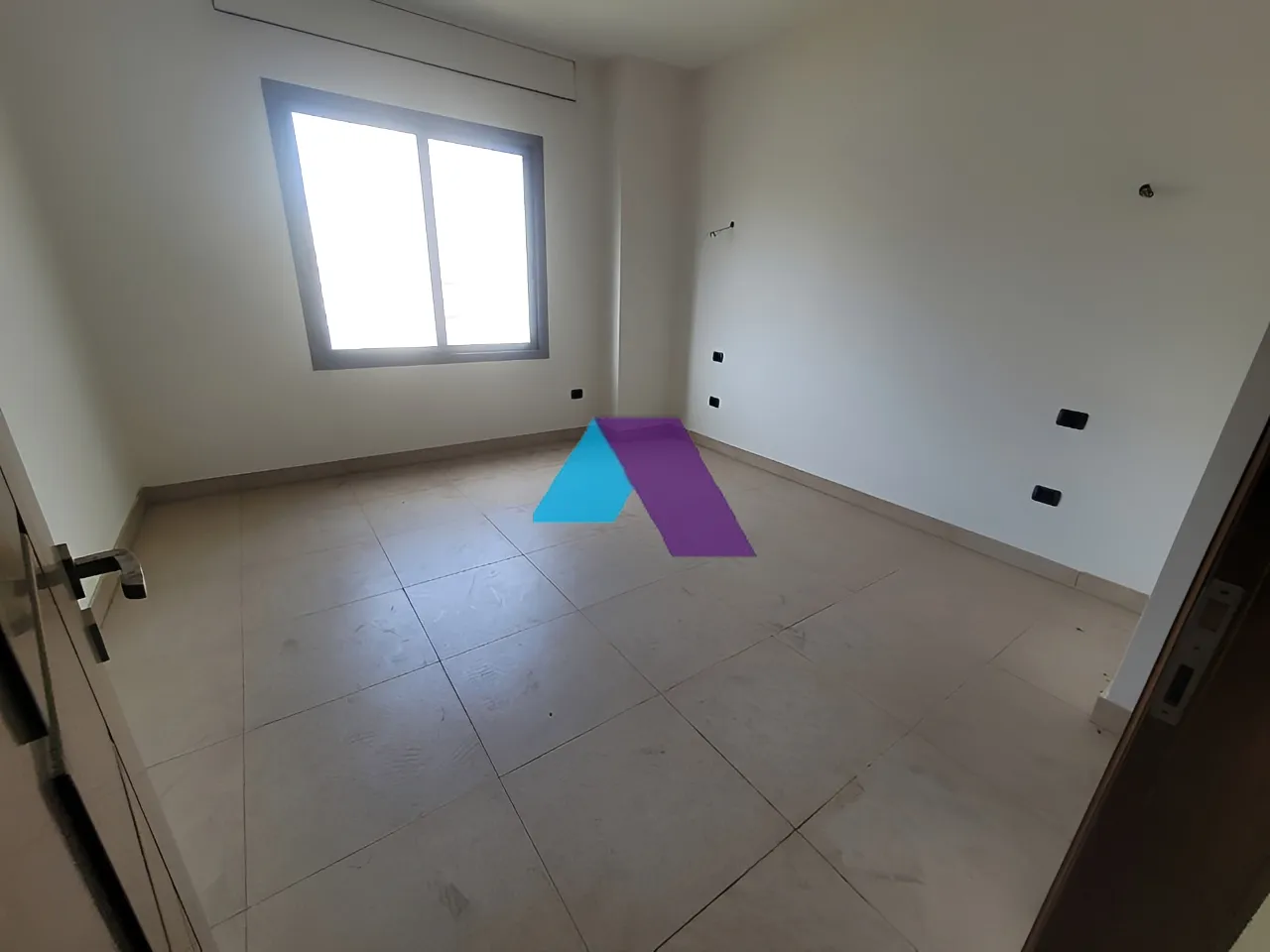 Apartment for sale in Ramlet El Baida, Beirut, Lebanon