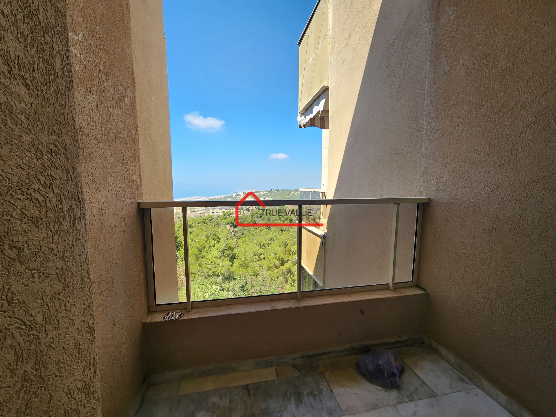 Apartment for sale in Bchamoun