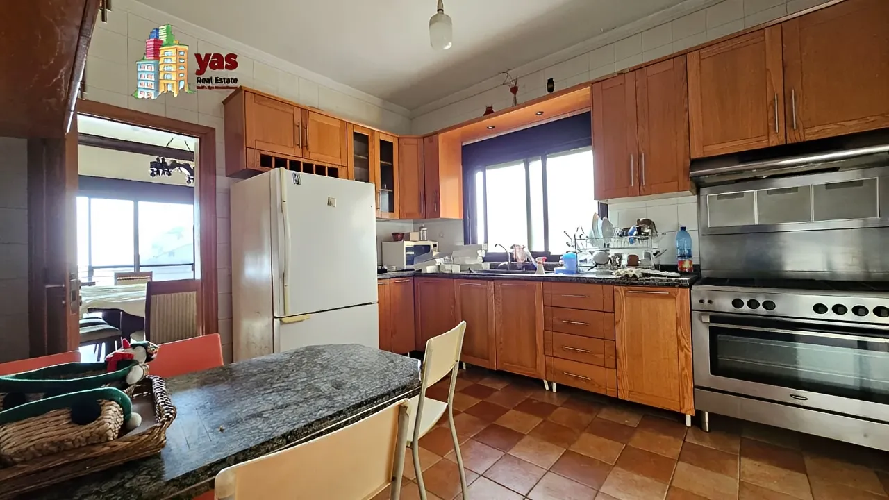 Apartment for Rent in Ballouneh