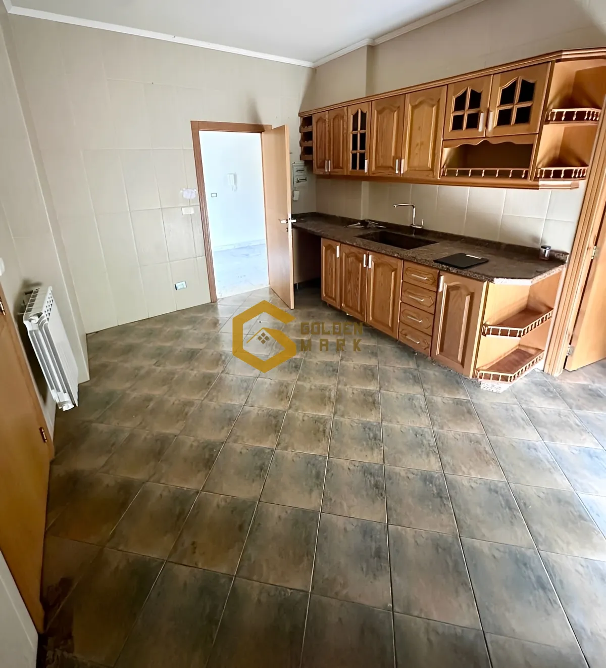 Apartment for Rent in Adma w Dafnah