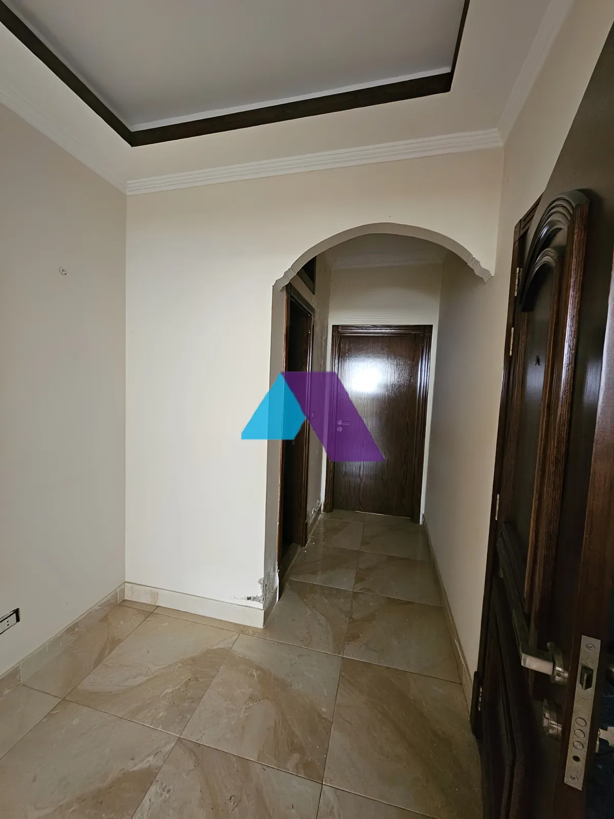 Apartment for Sale in Chouaifet El Aamroussieh