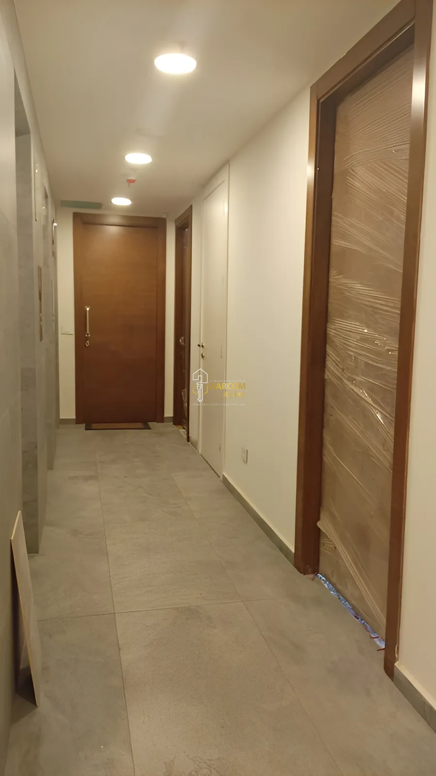 Office for sale in Dbaye