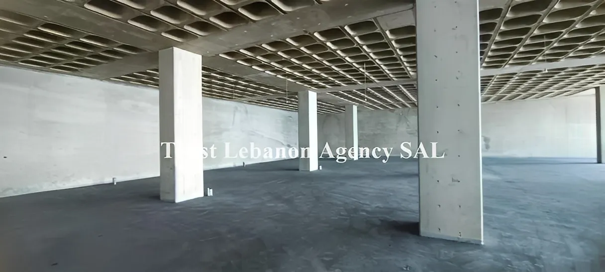 Commercial Property For Rent in Keserwan, Zouk Mosbeh