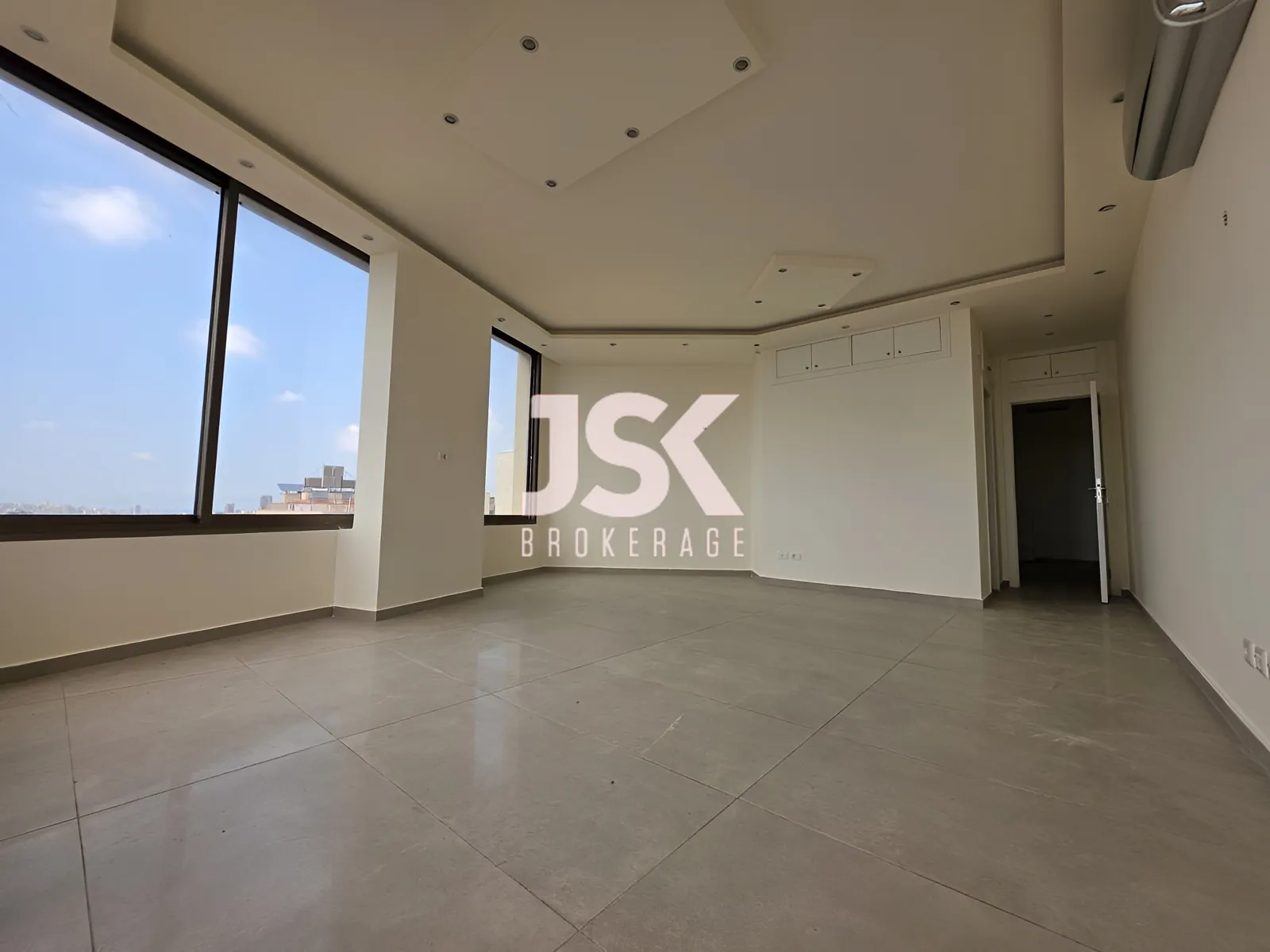 Office for Rent in Hadath