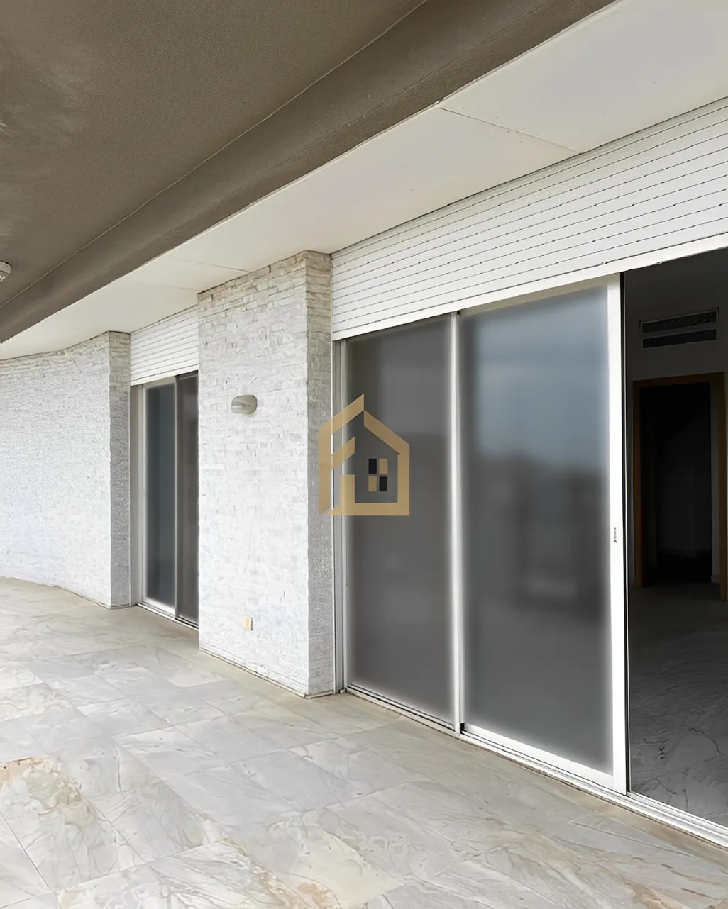 Apartment for Rent in Monteverde Main Street، Lebanon - 3 bed, 4 bath