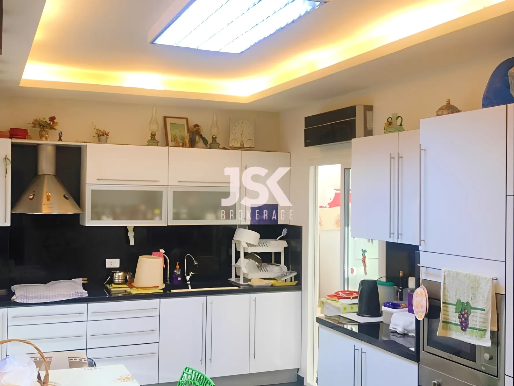 Apartment for Sale in Ain Saadeh