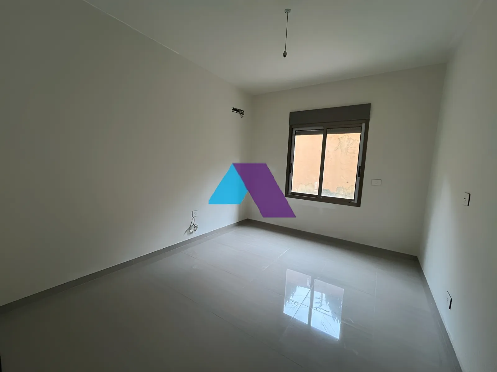 Apartment for Sale in Ballouneh - 3 bed, 4 bath