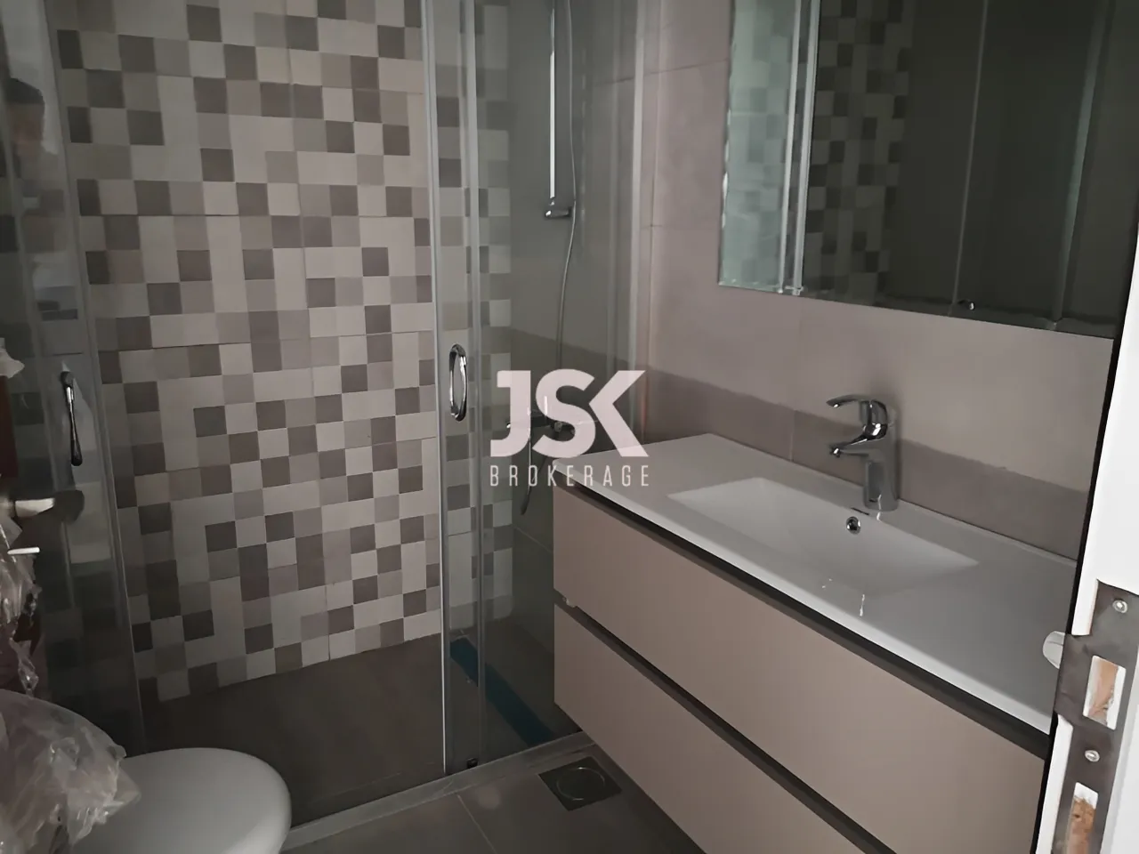 Apartment for Sale in Aatchane