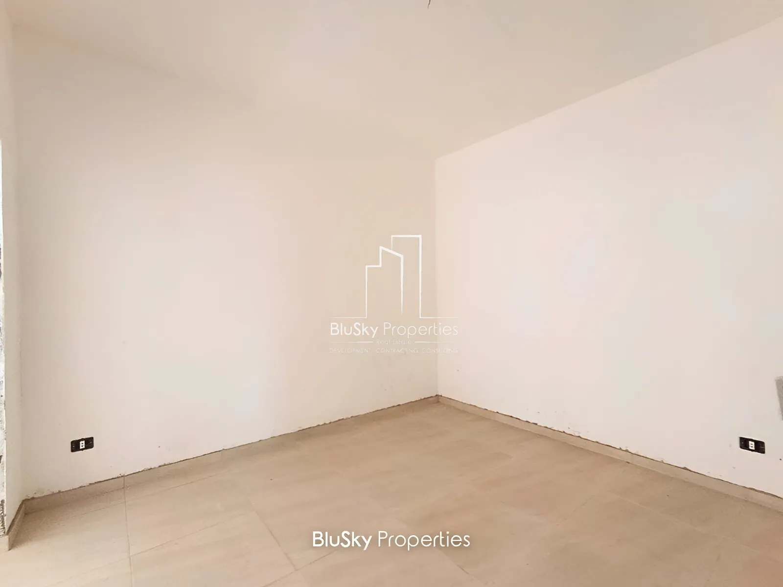 Apartment for Sale in Ghedress