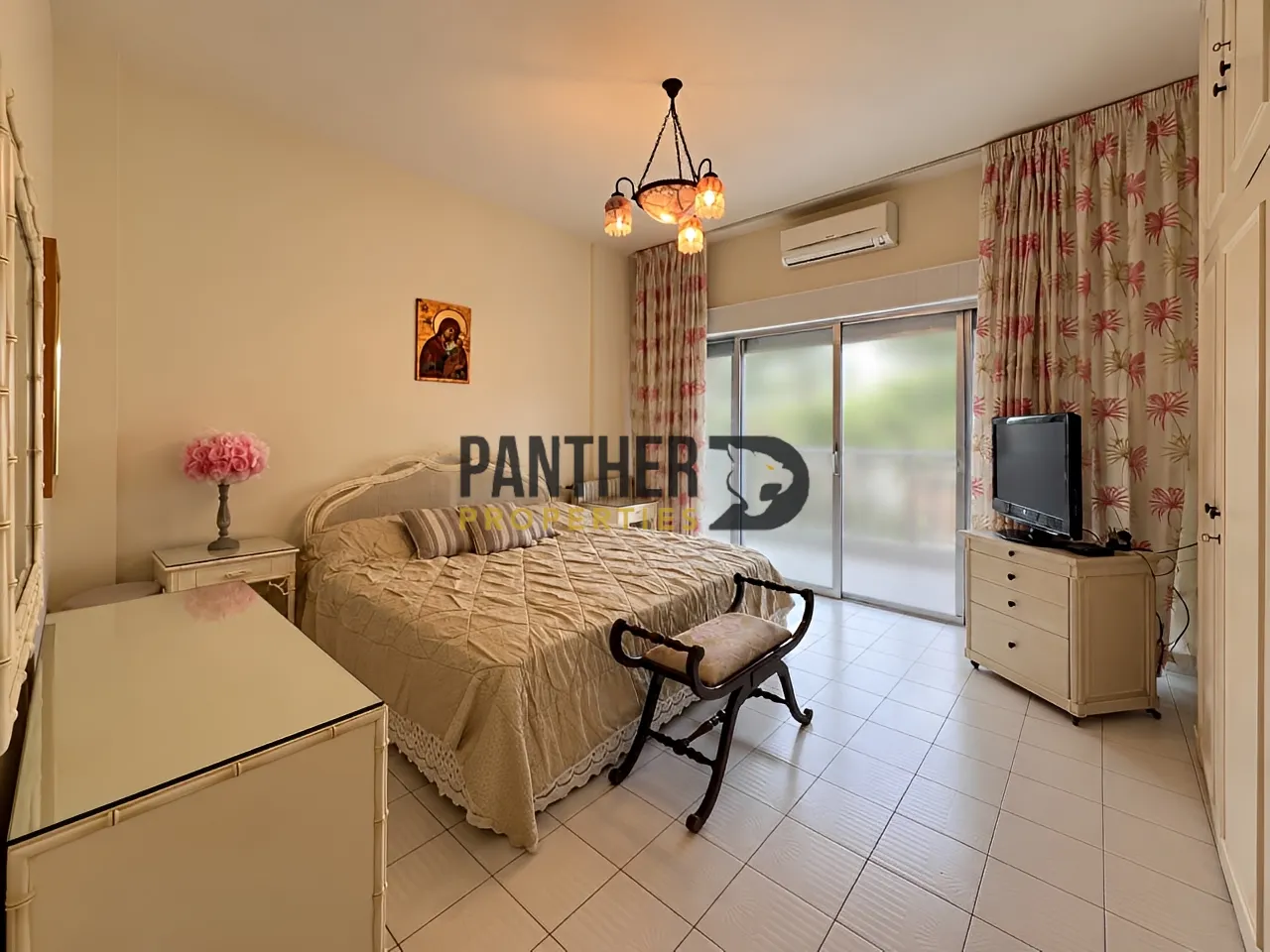 Apartment for sale in Baabdat