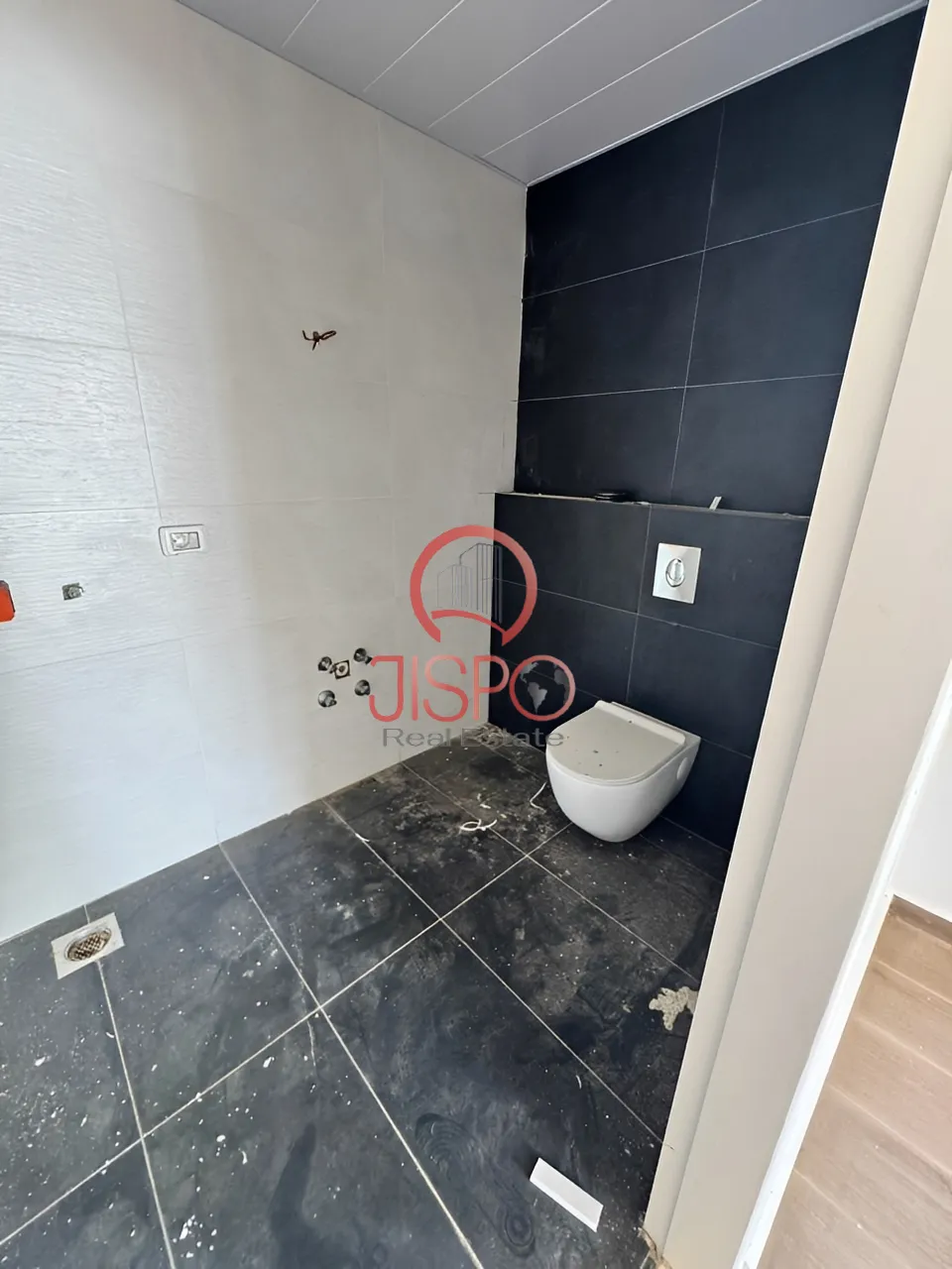 Apartment for Sale in Kfar Aabida - 3 bed, 3 bath