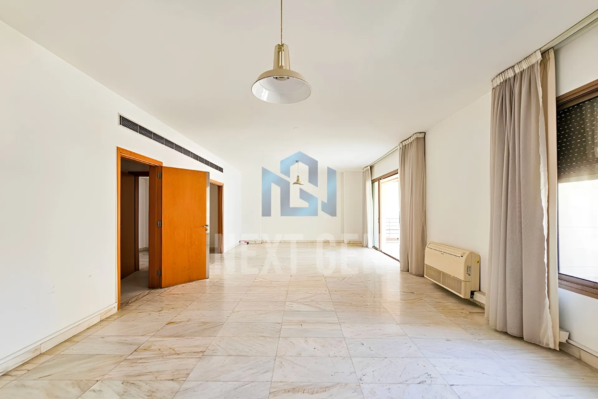 Apartment for rent in Achrafieh, Beirut, Lebanon - 3 bed, 4 bath