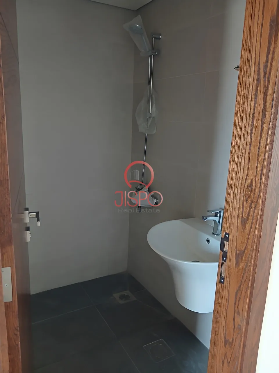 Apartment for Sale in Verdun
