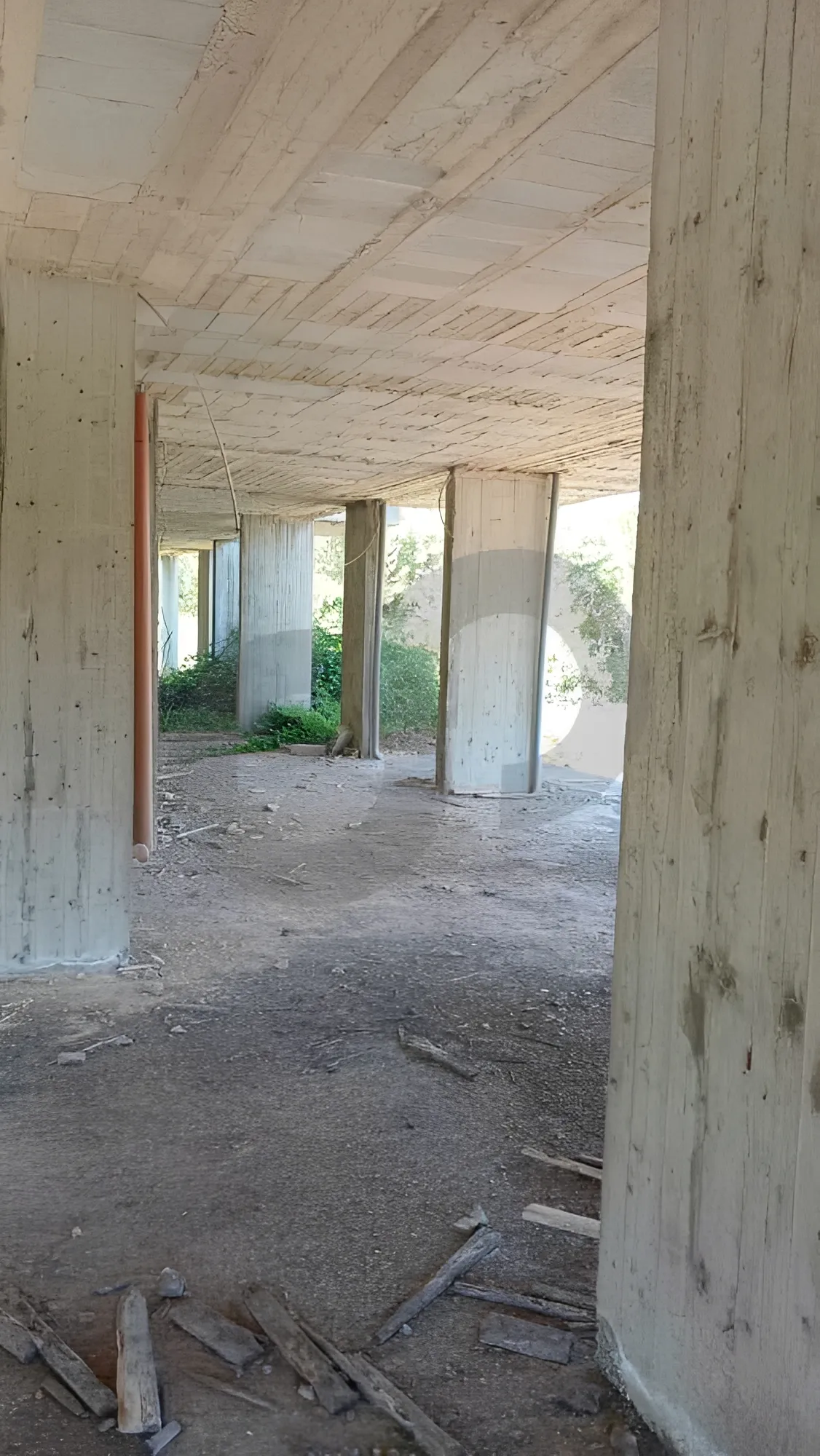 Building for Sale in Koura