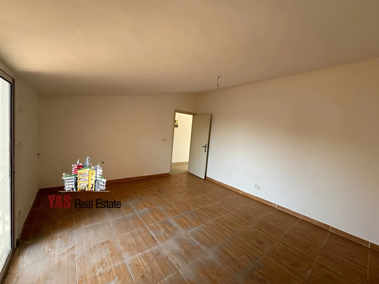 Apartment for Sale in Adonis - 3 bed, 3 bath