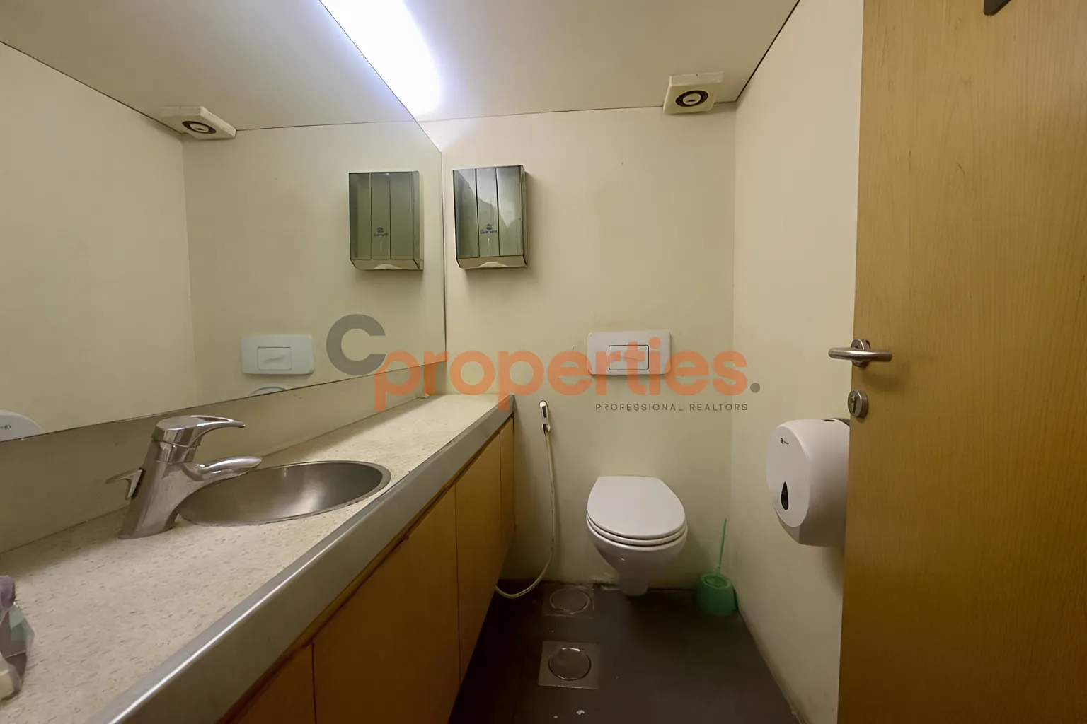 Office for Rent in Sodeco