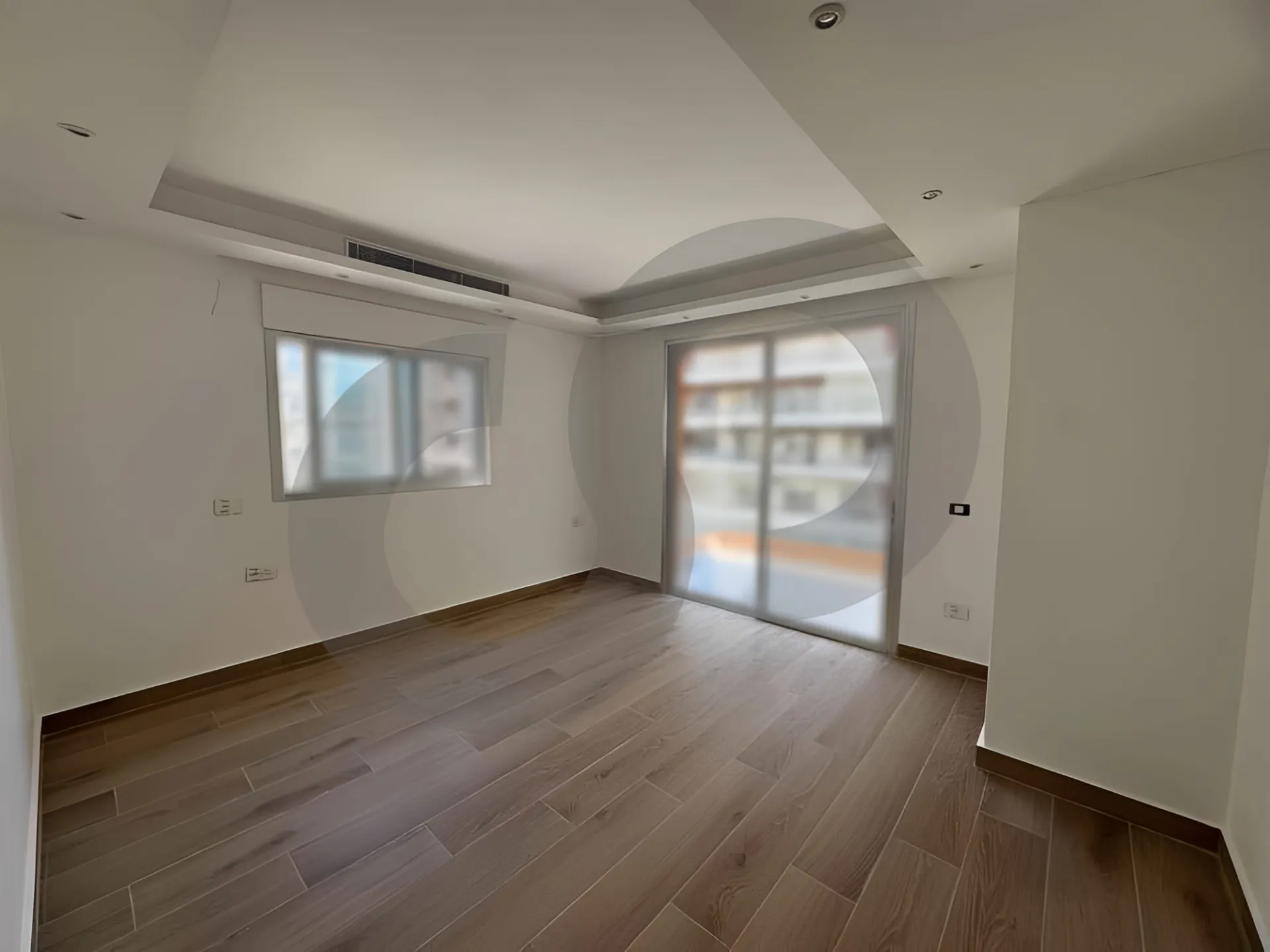 Apartment for Sale in Sakiet El Janzeer