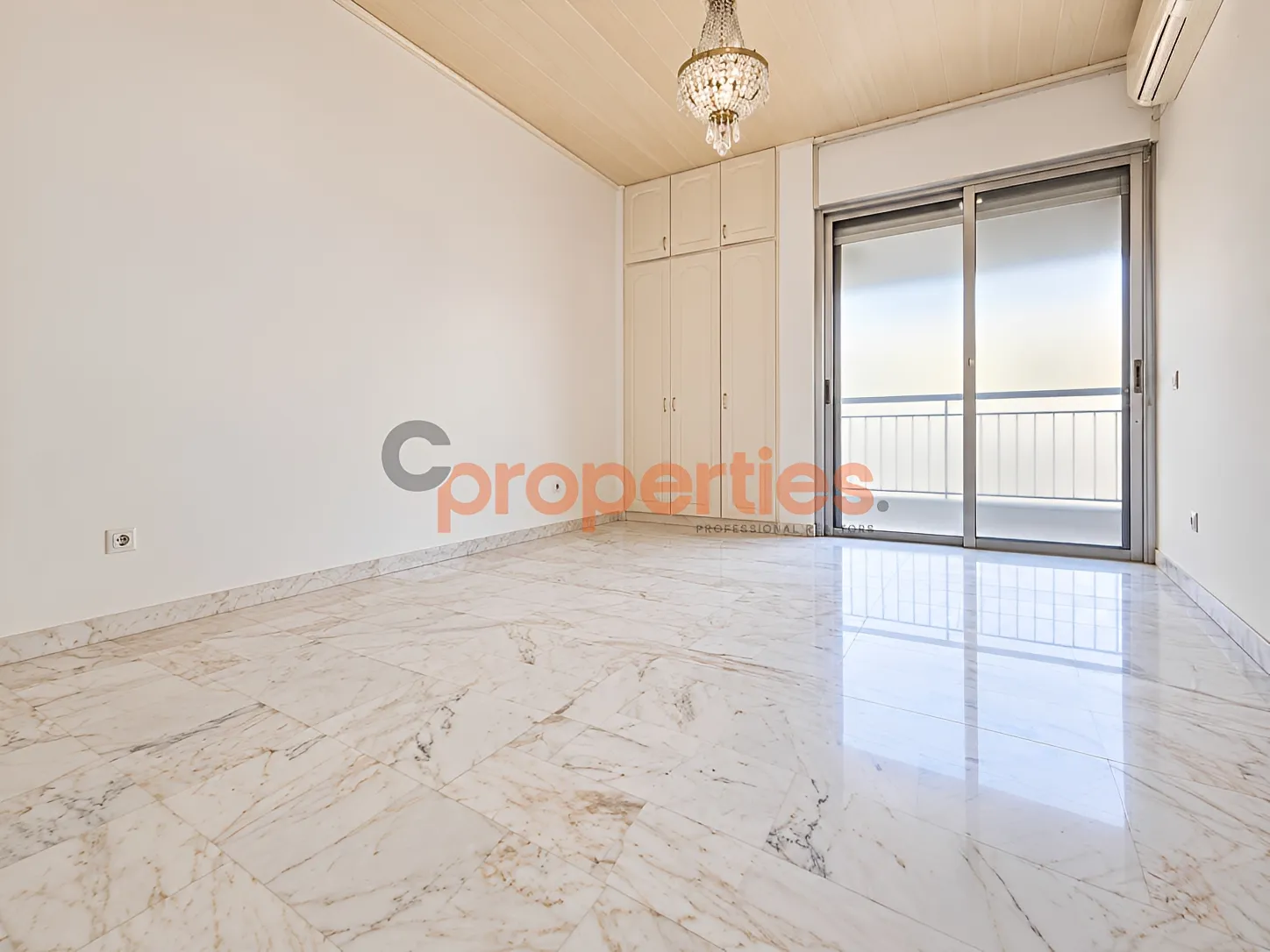 Apartment for Sale in Verdun