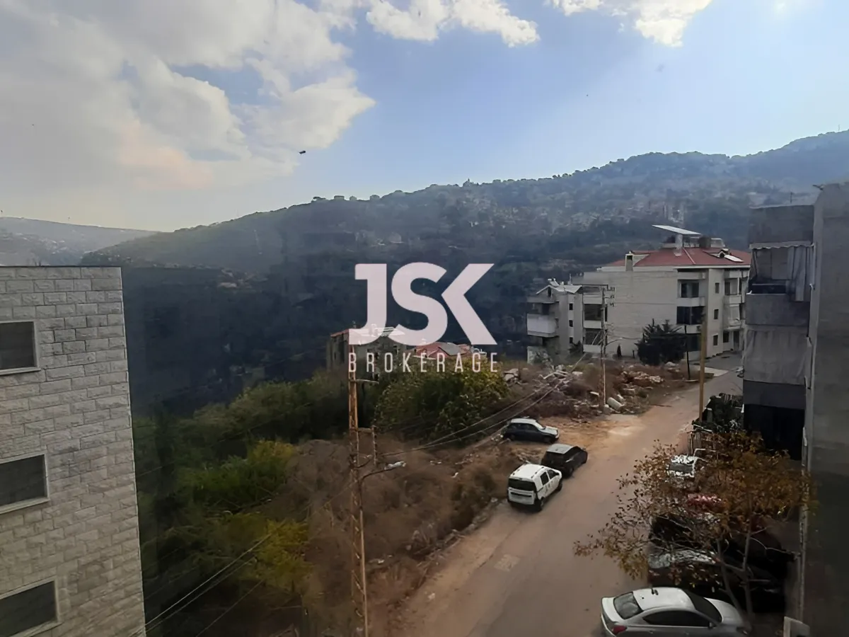 Apartment for Sale in Mazraat Yachoua, Lebanon