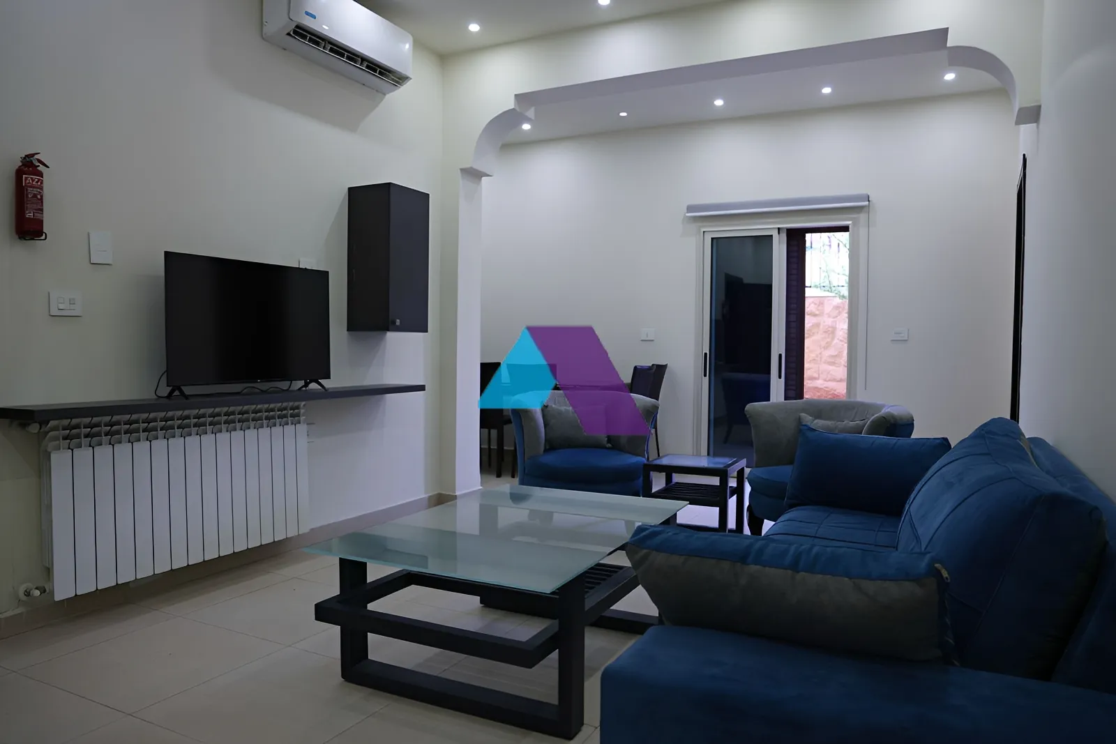 Building for rent in Beit Meri