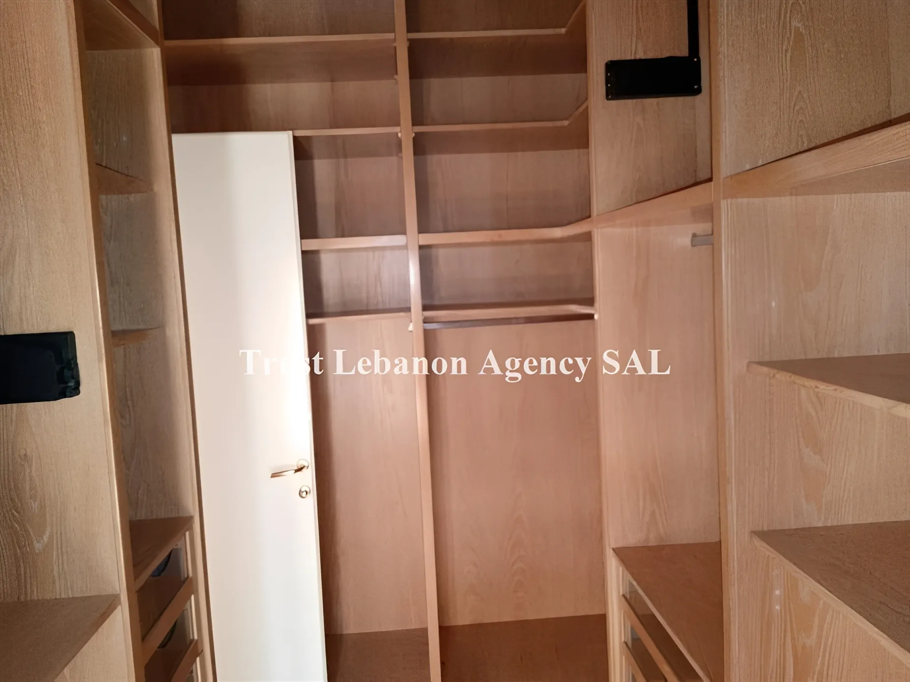 Apartment for Sale in Ramlet El Bayda Beirut Lebanon - 3 bed, 4 bath