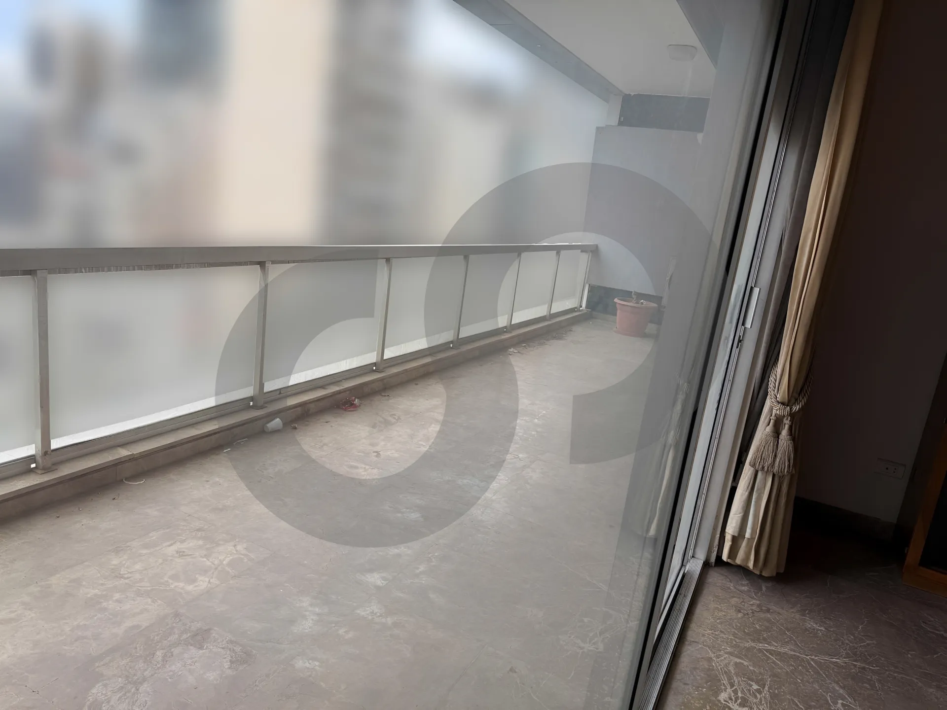 Apartment for Sale in Kraytem - 4 bed, 4 bath