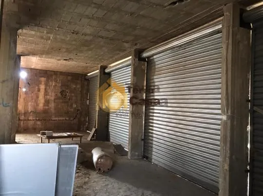 Shop for rent in Haouch el Omara, Lebanon