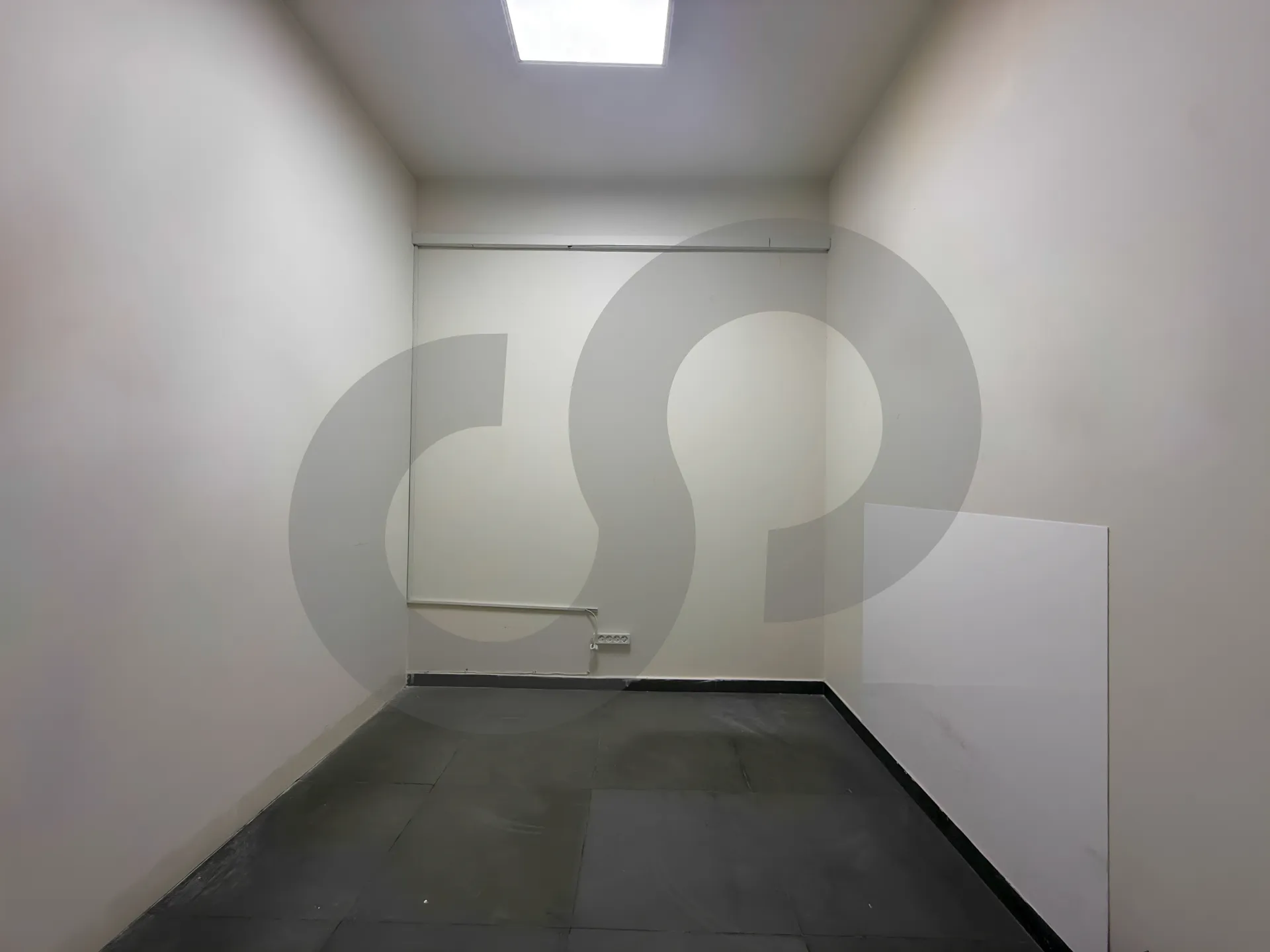 Commercial Property for Rent in Daoura