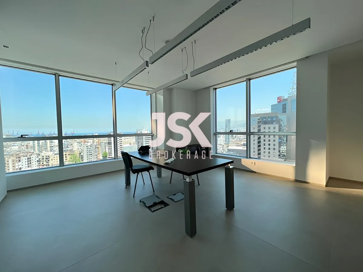 Office for rent in Dekwaneh