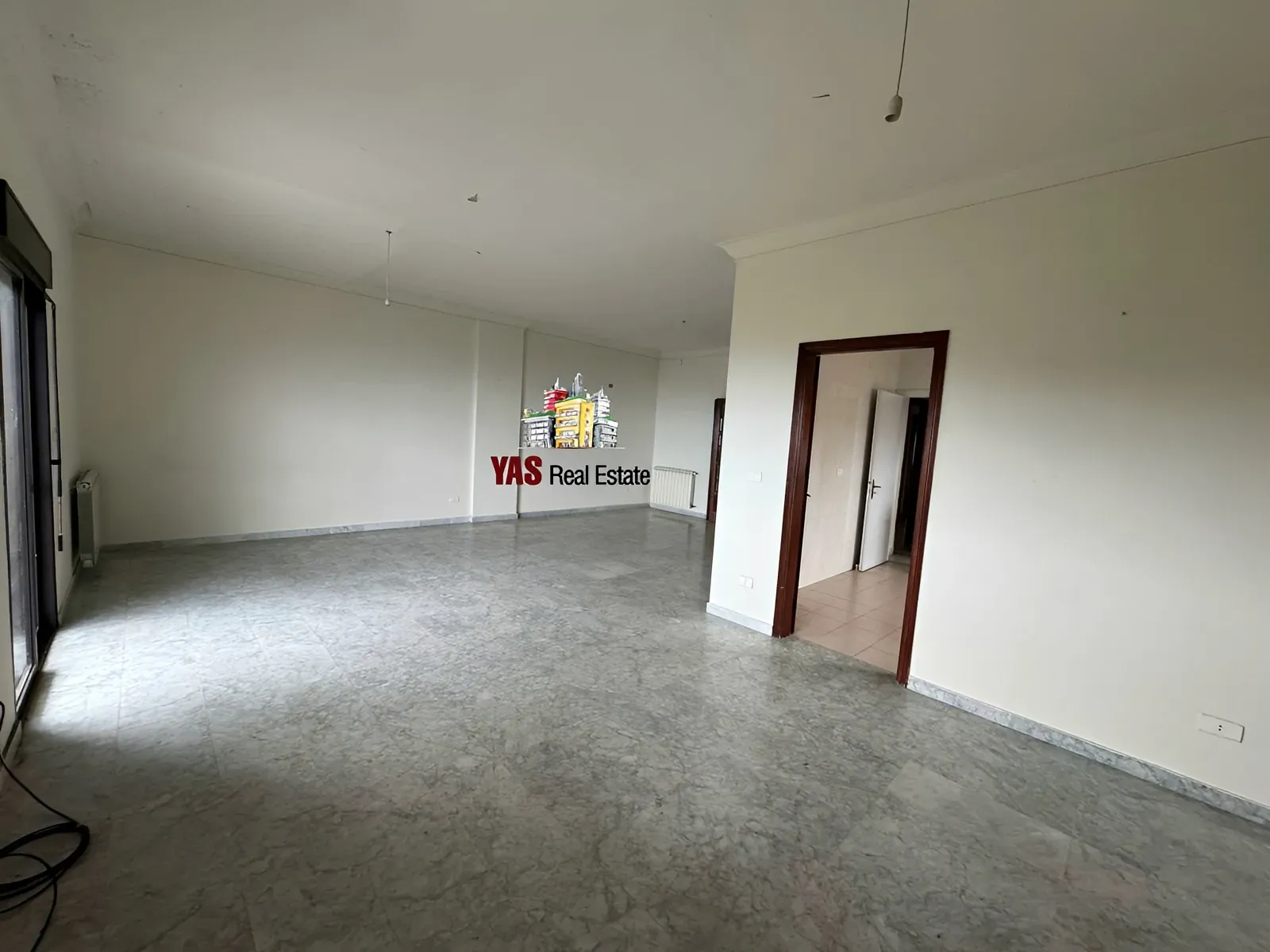 Apartment for Sale in Ajaltoun - 3 bed, 4 bath