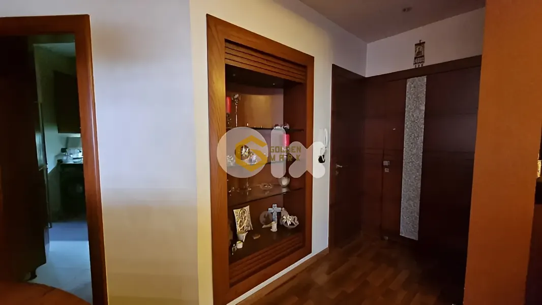Apartment for Sale in Ain Aar