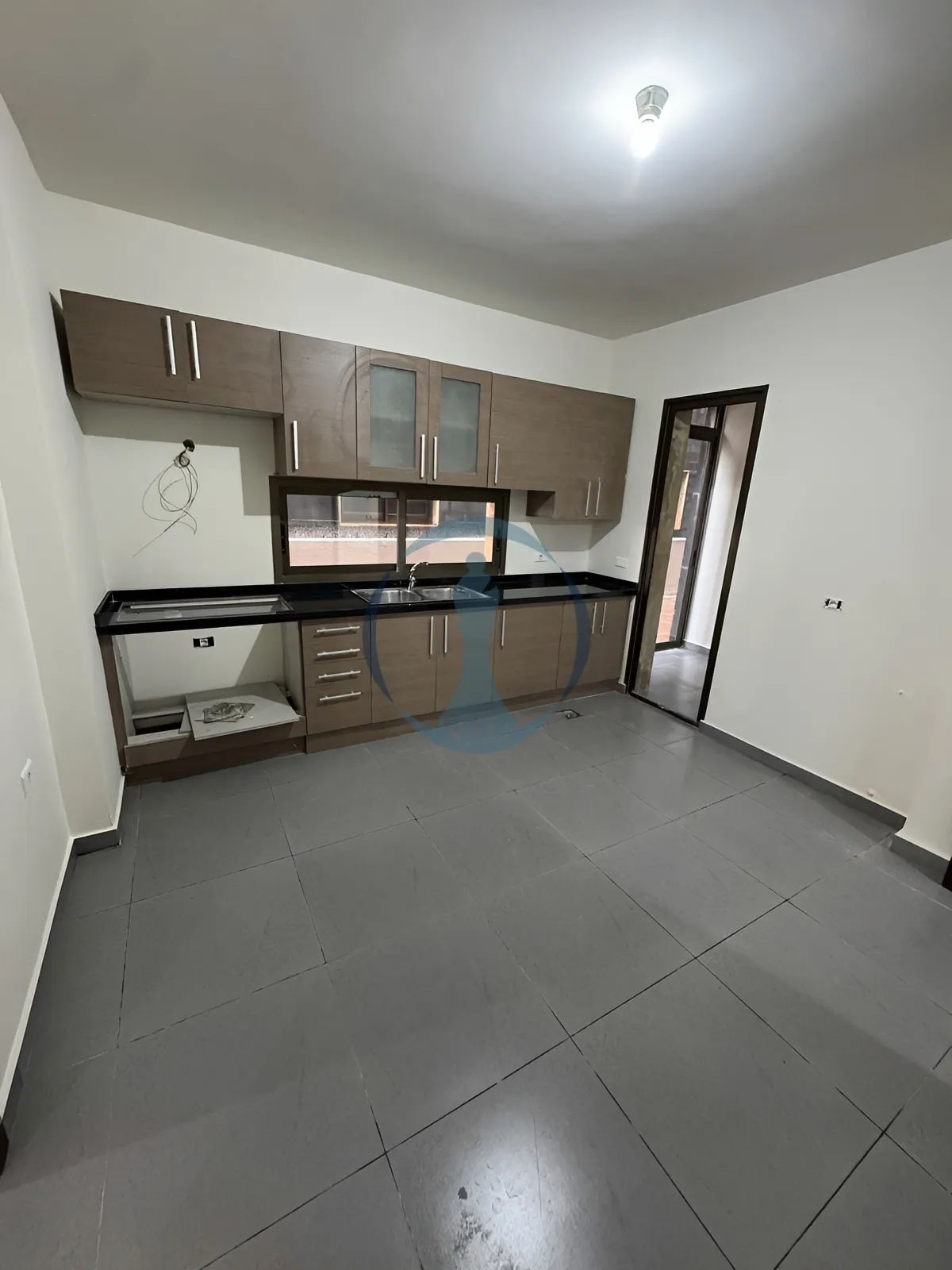 Apartment for sale in Ballouneh