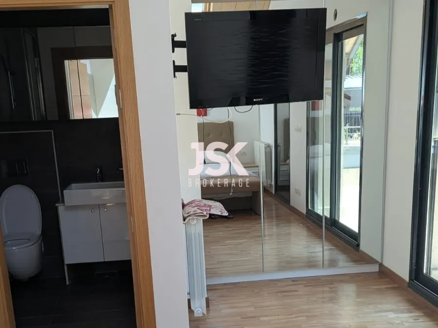 Chalet for Sale in Kfardebian