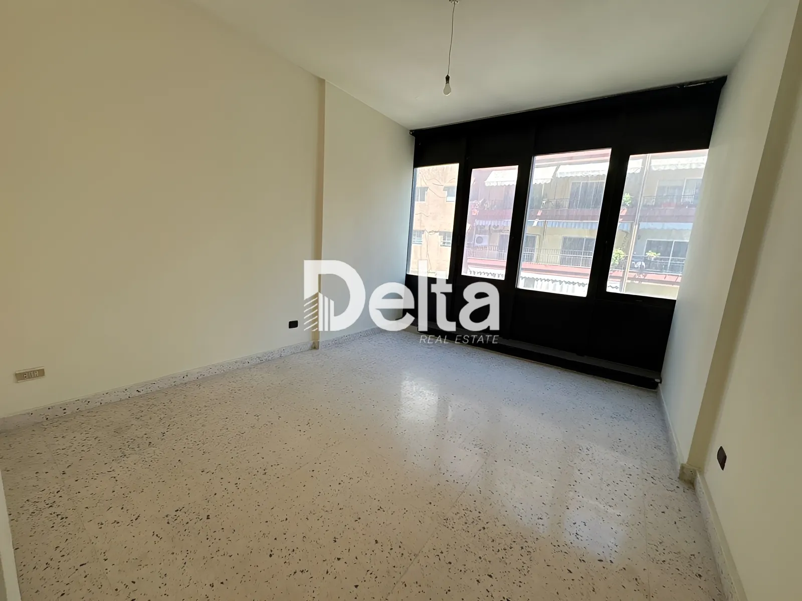 Office for rent in Mar elias, beirut, lebanon