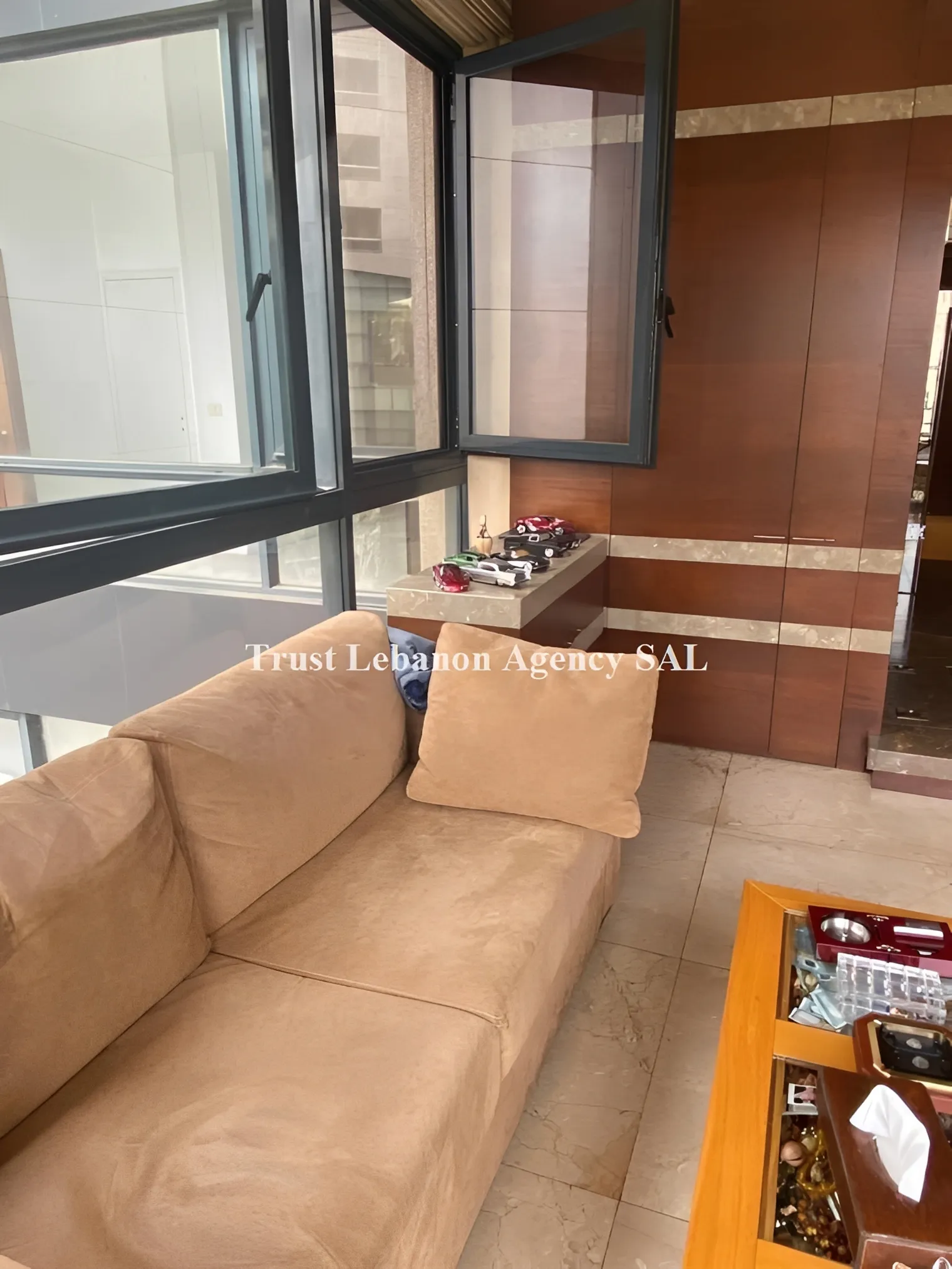 Office for sale in Metn, Zalka