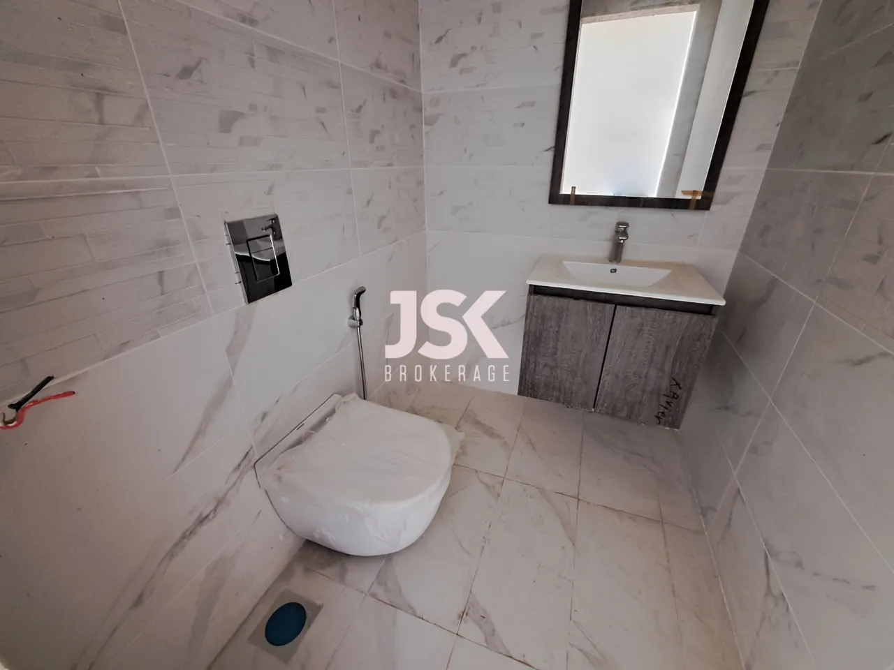Apartment for Sale in Ain Saadeh