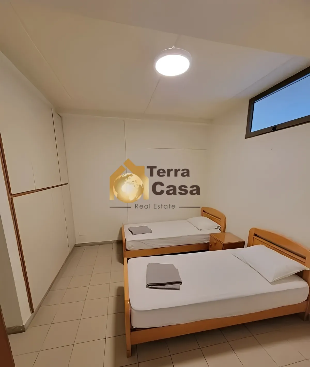 Chalet for sale in Zouk Mosbeh