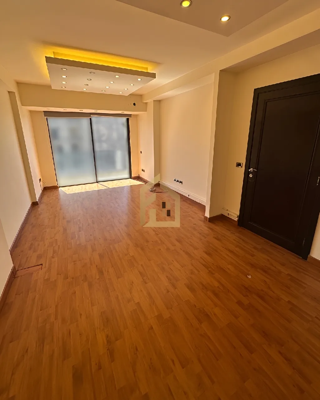 Office for rent in Ain Al Mraiseh, Beirut, Lebanon
