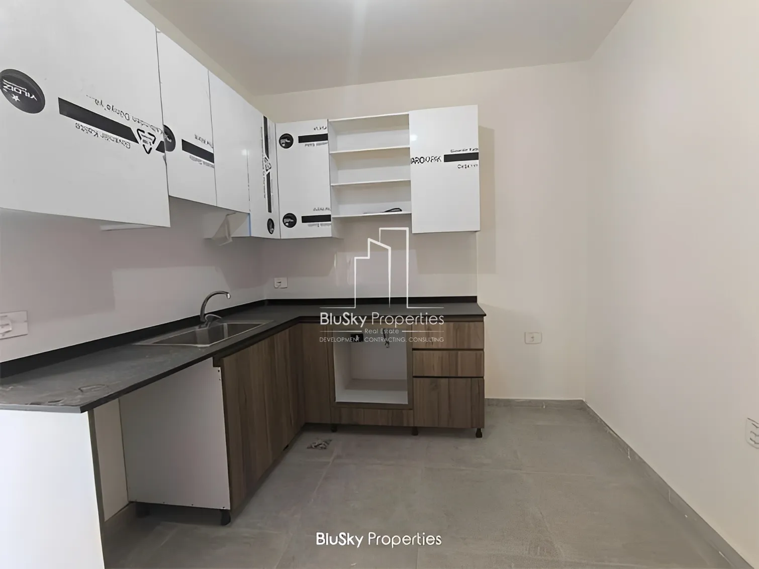 Apartment for Sale in Jal El Dib
