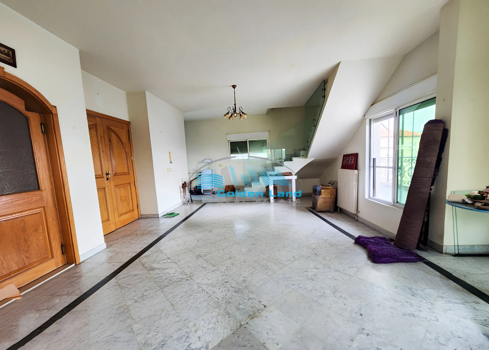 Triplex for Rent in Baabdat - 2 bed, 1 bath