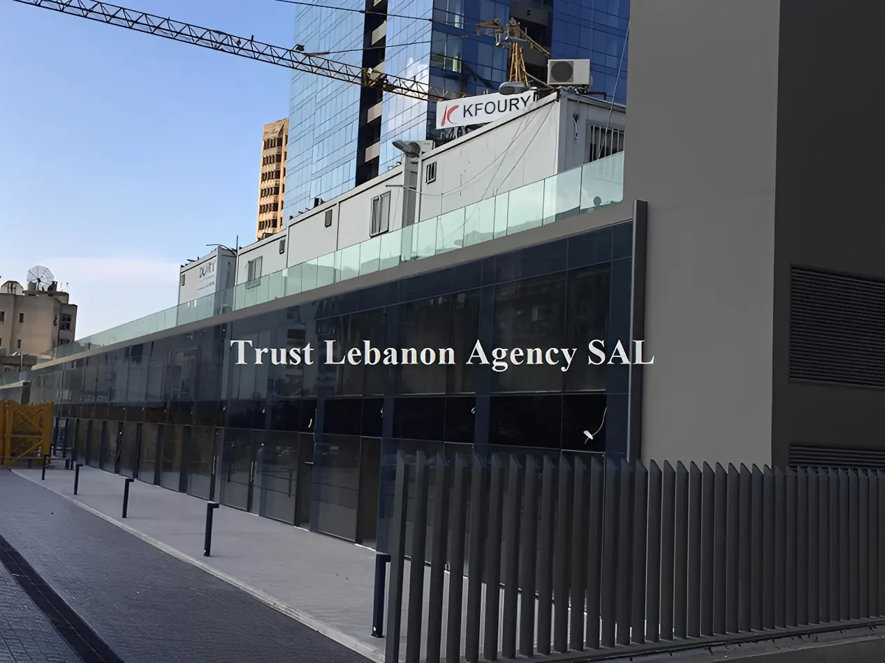 Shop for sale in Metn, Dekweneh