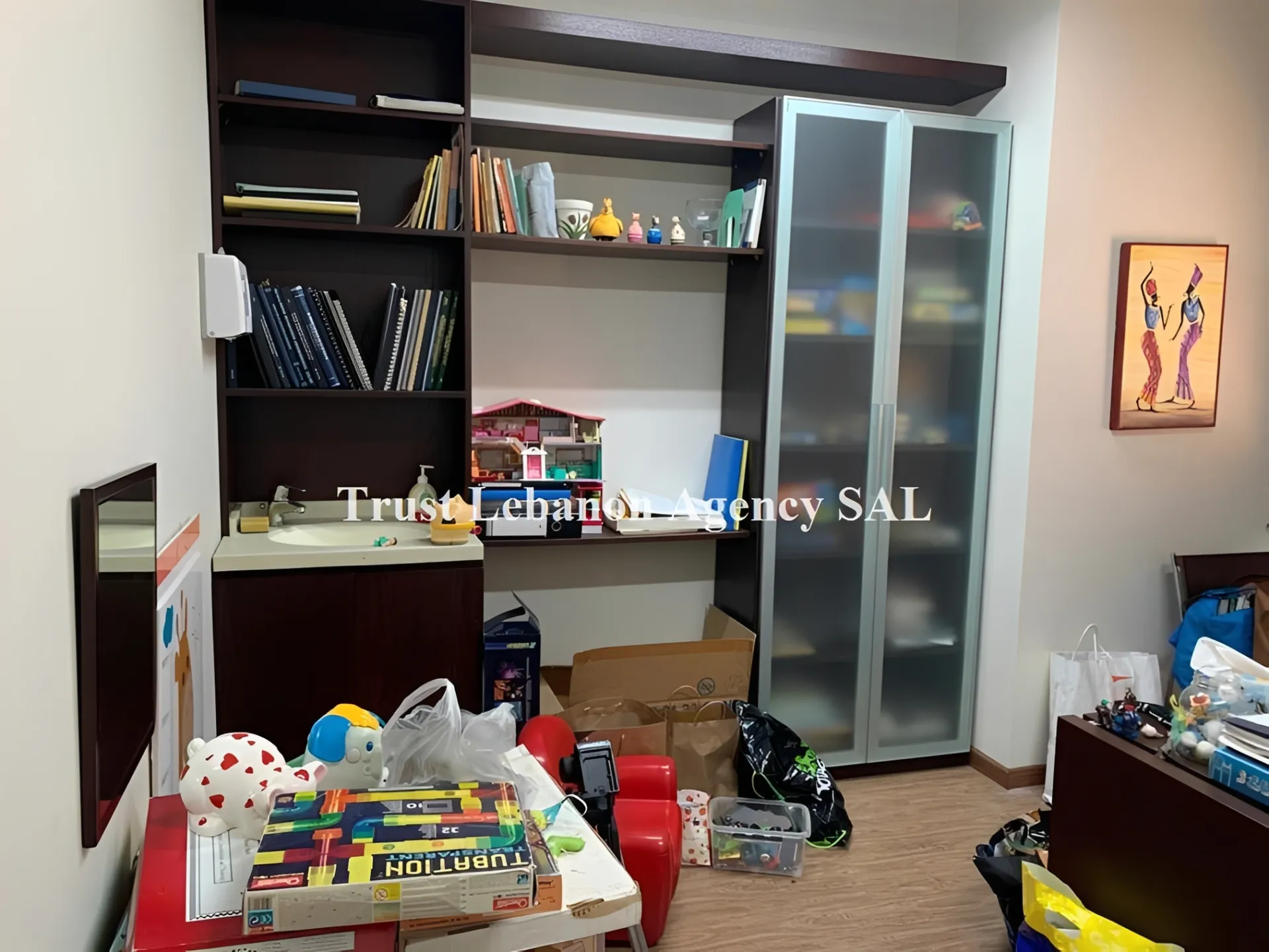 Office for rent in Metn, Elyssar