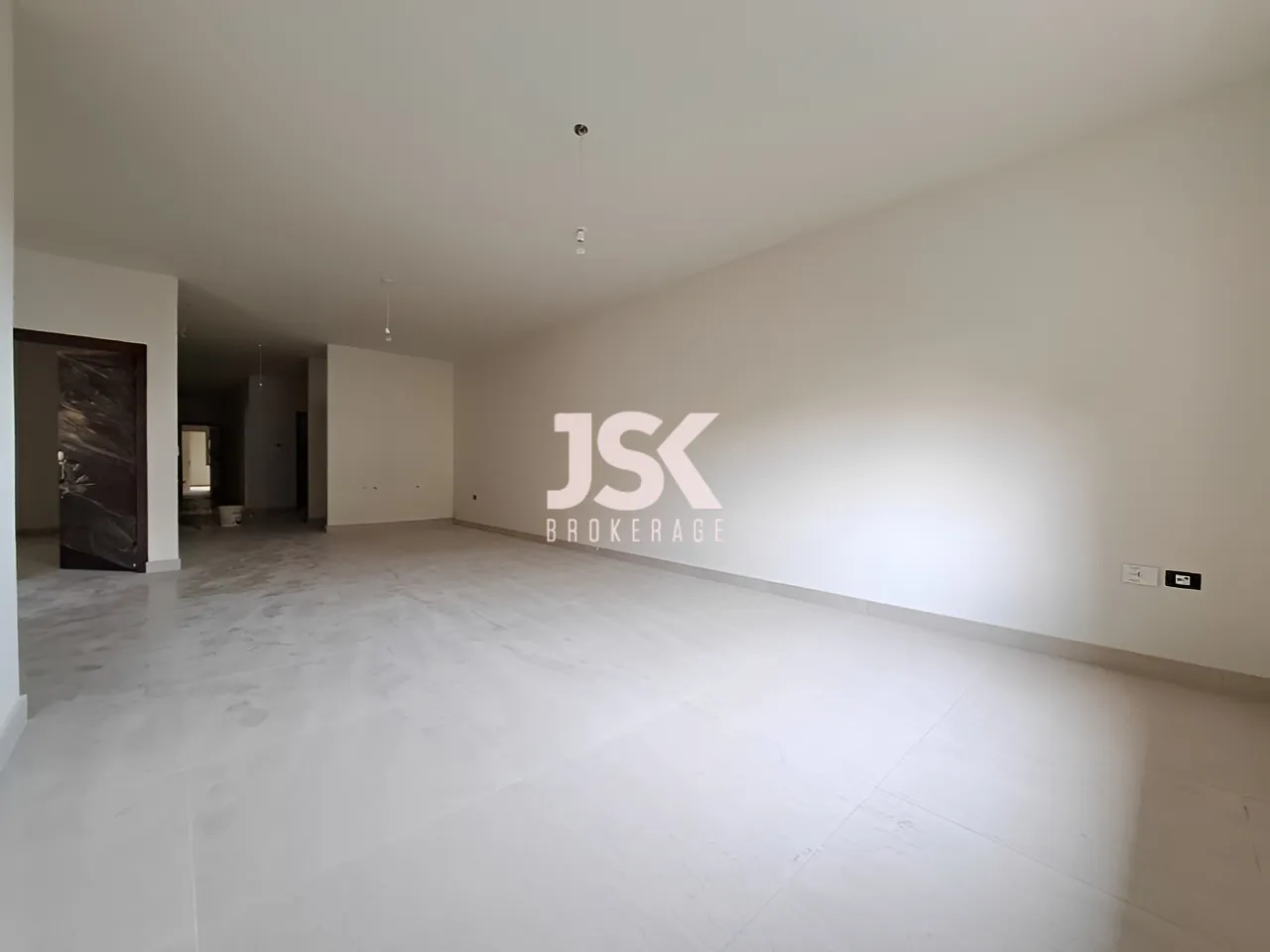 Apartment for Rent in Ballouneh