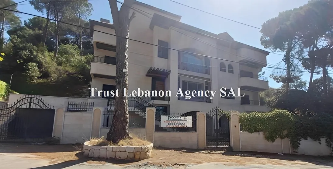 Villa for Sale in Baabda, Araya - 5 bed, 6 bath