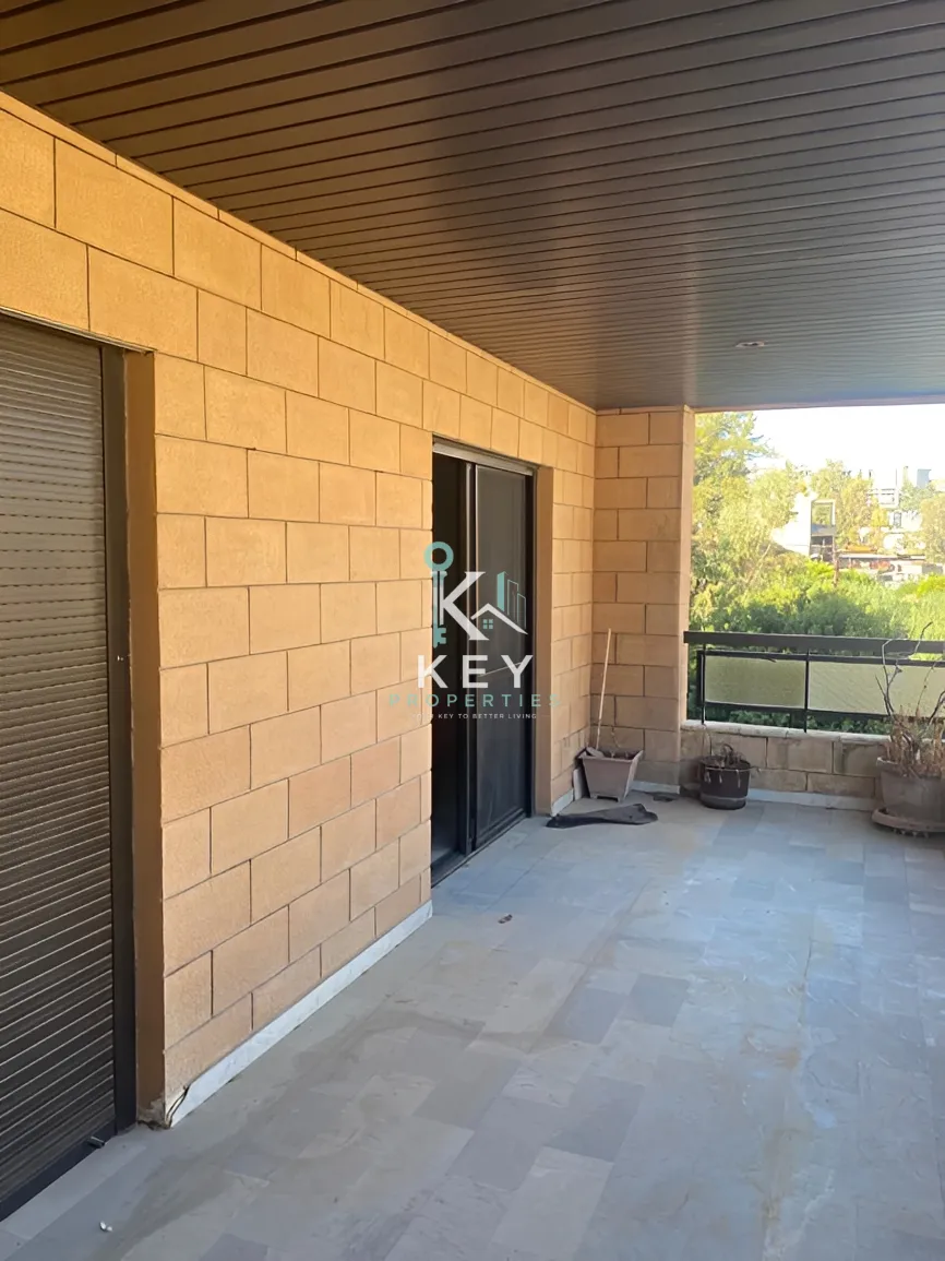 Apartment for rent in Mazraat Yachoua, Lebanon - 3 bed, 2 bath