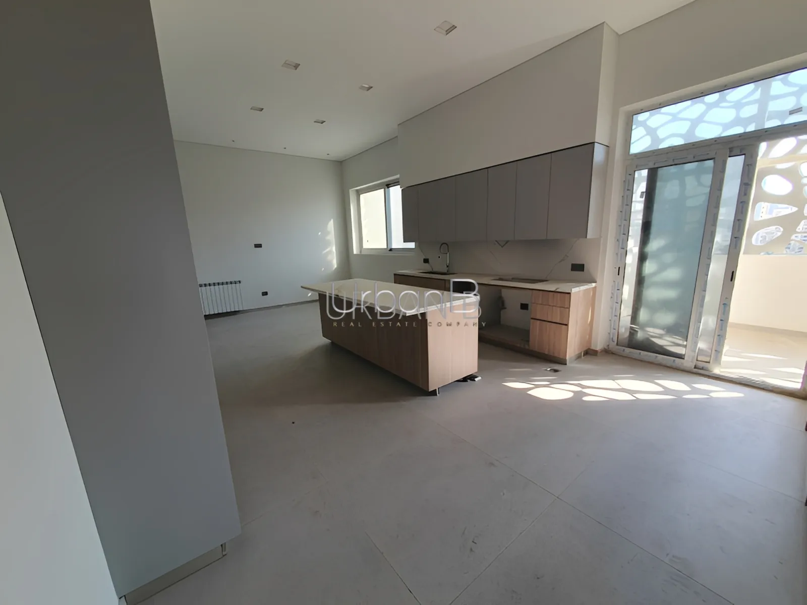 Residential in Ain el mraiseh, beirut, lebanon