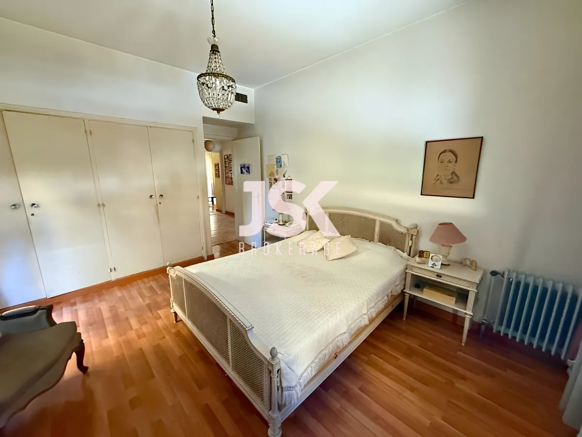 Apartment for Sale in Caree d'or, Achrafieh, Beirut, Lebanon